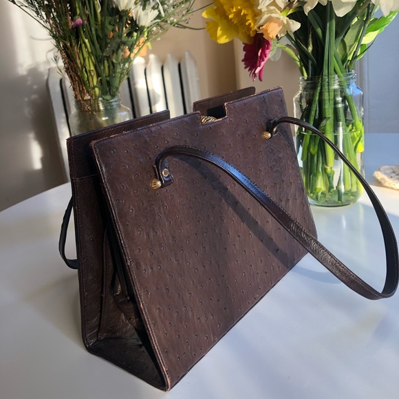 sophisticated chocolate brown leather hard shell shoulder/hand bag - Picture 9 of 16